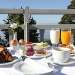 Anamar Pilio 4*